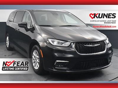 2023 Chrysler Pacifica FWD Minivan for sale #16P1674 - photo 1