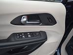 Used 2024 Chrysler Pacifica Select Minivan for sale #16P2127 - photo 14