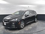 Used 2023 Chrysler Pacifica Limited Minivan for sale #16P2152 - photo 4