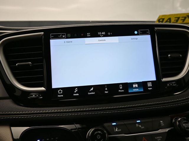 Used 2024 Chrysler Pacifica - photo 31