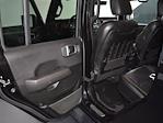 2022 Jeep Gladiator Crew Cab 4WD Pickup for sale #16T2366A - photo 33