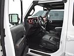 2021 Jeep Gladiator Crew Cab 4WD Pickup for sale #16T2858A - photo 10
