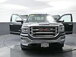 Used 2018 GMC Sierra 1500 SLT Crew Cab for sale #427871 - photo 32