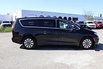 2023 Chrysler Pacifica FWD Minivan for sale #611675 - photo 3