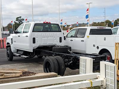 2024 Chevrolet Silverado 4500 Crew Cab DRW 4WD, Cab Chassis for sale #24T36212 - photo 2