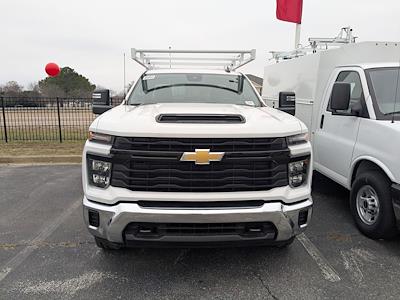 New 2025 Chevrolet Silverado 2500 Double Cab 55 CA Cab Chassis for sale #25T37887 - photo 2