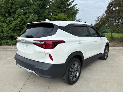 2022 Kia Seltos AWD SUV for sale #250395A - photo 2