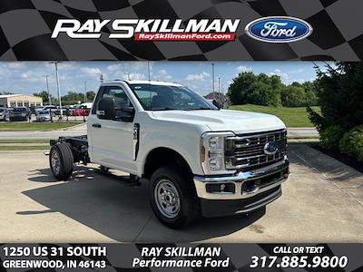 New 2025 Ford F-350 XL Regular Cab 4x4 Cab Chassis for sale #250507 - photo 1
