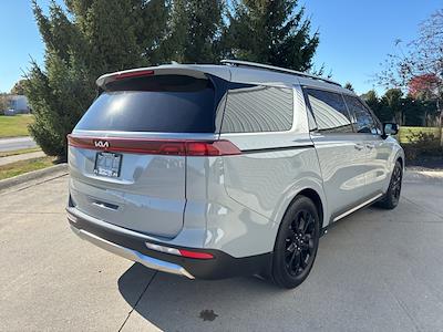 2024 Kia Carnival FWD Minivan for sale #251007A - photo 2