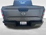Used 2022 Nissan Frontier SV Crew Cab 4x4 Pickup for sale #NNN608592 - photo 6