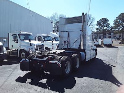 Used 2020 Volvo VNR Volvo D13 Semi Truck for sale #243535 - photo 2