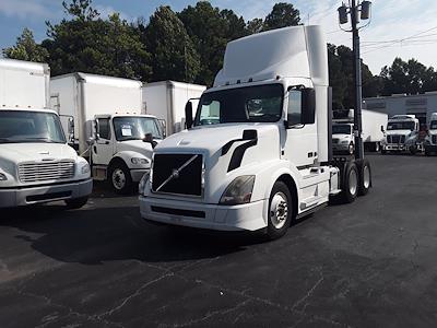 Used 2017 Volvo VNL Volvo D13 Semi Truck for sale #676884 - photo 1