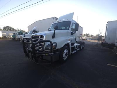 Used 2019 Freightliner Cascadia Detroit Diesel DD15 Semi Truck for sale #807758 - photo 1