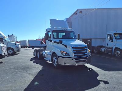 Used 2020 Freightliner Cascadia Detroit Diesel DD15 Semi Truck for sale #881822 - photo 1