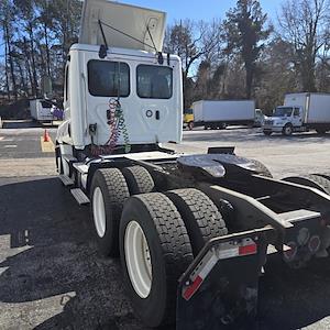 Used 2020 Freightliner Cascadia - photo 1