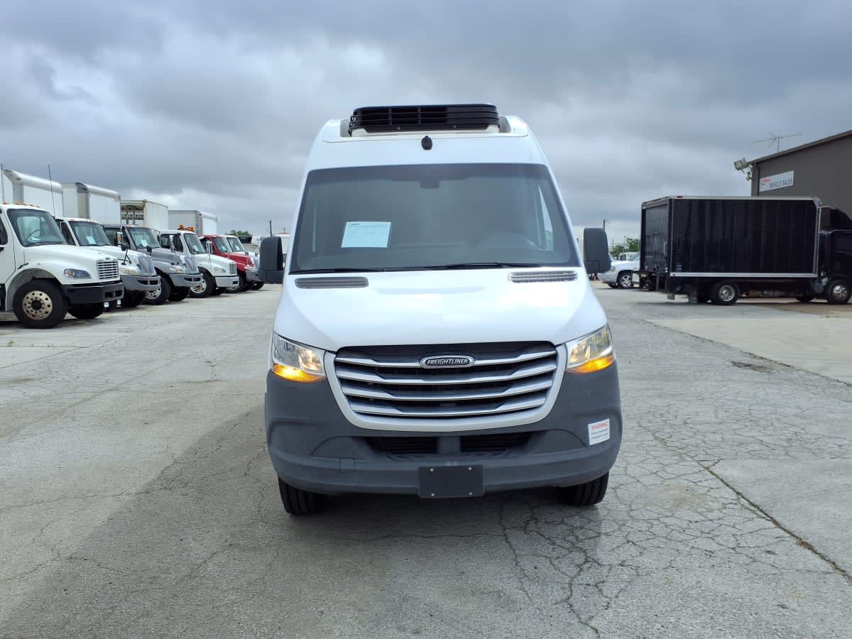 Used 2019 Freightliner Sprinter 3500 - photo 6