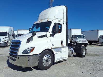 Used 2022 Freightliner Cascadia Detroit DD13 Semi Truck for sale #270472 - photo 1