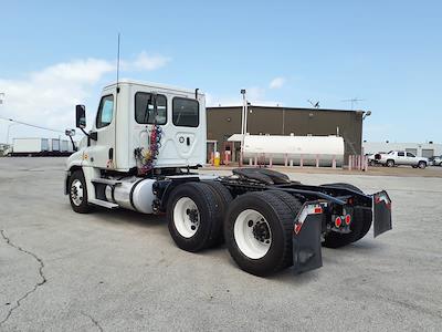 Used 2020 Freightliner Cascadia Detroit Diesel DD15 Semi Truck for sale #290558 - photo 2
