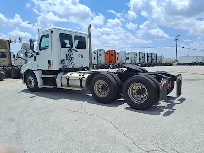 Used 2021 Freightliner Cascadia Detroit DD13 Semi Truck for sale #298338 - photo 2