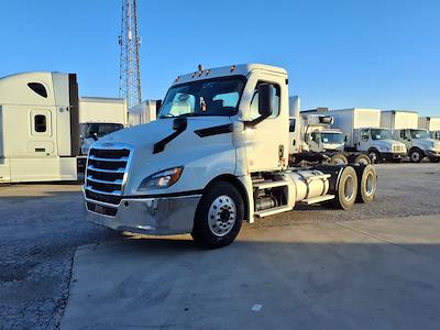 Used 2021 Freightliner Cascadia Detroit DD13 Semi Truck for sale #298357 - photo 1