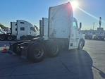 Used 2022 Freightliner Cascadia Detroit Diesel DD15 Semi Truck for sale #510504 - photo 5