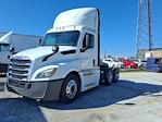 Used 2022 Freightliner Cascadia Detroit Diesel DD15 Semi Truck for sale #560224 - photo 1
