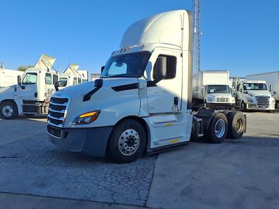Used 2022 Freightliner Cascadia Detroit Diesel DD15 Semi Truck for sale #560225 - photo 1