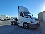Used 2022 Freightliner Cascadia Detroit Diesel DD15 Semi Truck for sale #560225 - photo 4