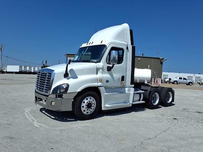 Used 2018 Freightliner Cascadia Detroit Diesel DD15 Semi Truck for sale #752665 - photo 1