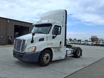 Used 2019 Freightliner Cascadia Detroit DD13 Semi Truck for sale #803494 - photo 1