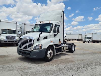 Used 2019 Freightliner Cascadia Detroit DD13 Semi Truck for sale #808640 - photo 1