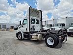 Used 2019 Freightliner Cascadia Detroit DD13 Semi Truck for sale #808640 - photo 2