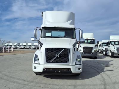 Used 2019 Volvo VNR Volvo D13 Semi Truck for sale #809208 - photo 2