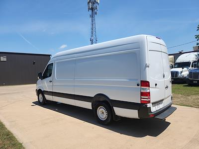 Used 2017 Freightliner Sprinter 2500 4x2 Empty Cargo Van for sale #810950 - photo 2