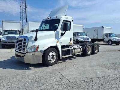 Used 2019 Freightliner Cascadia Detroit DD13 Semi Truck for sale #813664 - photo 1