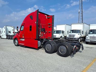 Used 2020 Freightliner Cascadia Detroit Diesel DD15 Semi Truck with Sleeper Cab for sale #832606 - photo 2