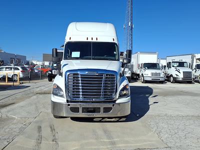 Used 2020 Freightliner Cascadia Detroit Diesel DD15 Semi Truck with Sleeper Cab for sale #869046 - photo 2