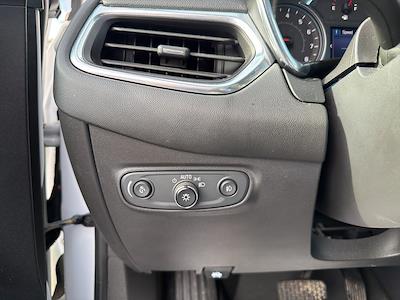 Used 2021 Chevrolet Equinox - photo 1