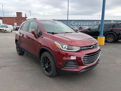 Used 2022 Chevrolet Trax - photo 1