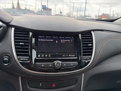 Used 2022 Chevrolet Trax - photo 1