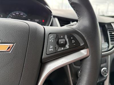 Used 2022 Chevrolet Trax - photo 1