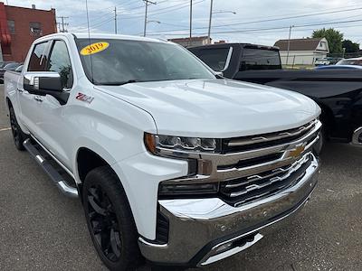2019 Chevrolet Silverado 1500 Crew Cab 4WD Pickup for sale #B4710 - photo 2