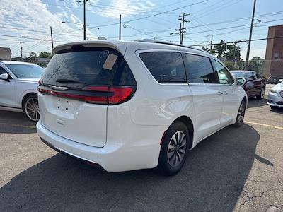 2021 Chrysler Pacifica FWD Minivan for sale #B4712 - photo 2