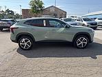 2024 Chevrolet Trax FWD SUV for sale #J0828 - photo 8