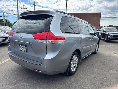 2013 Toyota Sienna FWD Minivan for sale #J0866 - photo 2