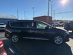 Used 2020 Chrysler Pacifica Touring L Minivan for sale #J0895 - photo 8