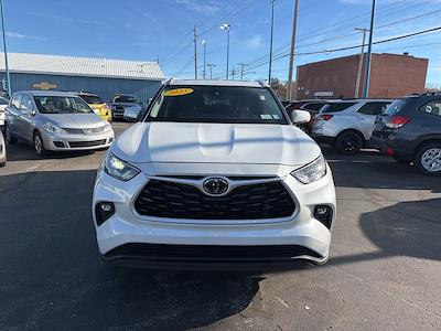 2023 Toyota Highlander AWD SUV for sale #J0921 - photo 2