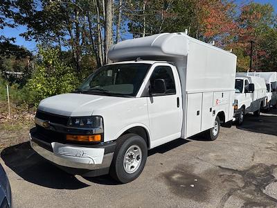 New 2025 Chevrolet Express 3500 11' Reading Aluminum Service Utility Van for sale #CS2664 - photo 1