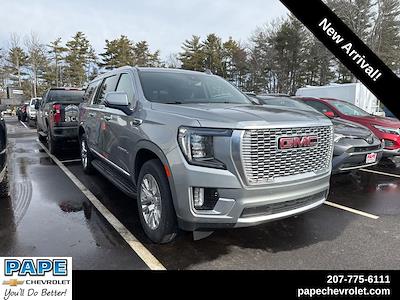 Used 2024 GMC Yukon XL - photo 1