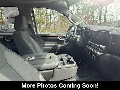 Used 2025 Chevrolet Silverado 1500 - photo 1